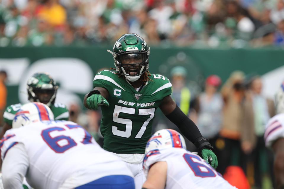 El jugador de los New York Jets C. J. Mosley anunció su retiro del juego
